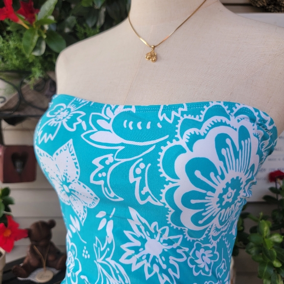 BEACH HOUSE ♡ Gorgeous Aqua Blue 'n White Strap(Less) Tie Back Adj Swimsuit 12 - Picture 16 of 17